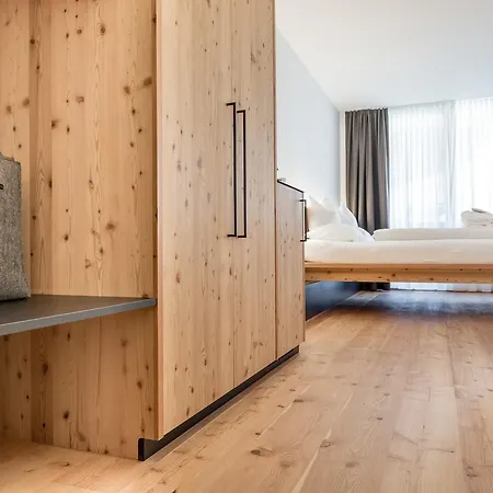 Berge Lifestyle-hotel Otel 4*