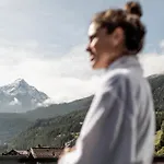 Berge Lifestyle-hotel Szálloda 4*